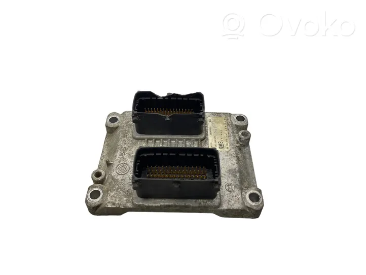 Opel Corsa C Sterownik / Moduł ECU 09164475