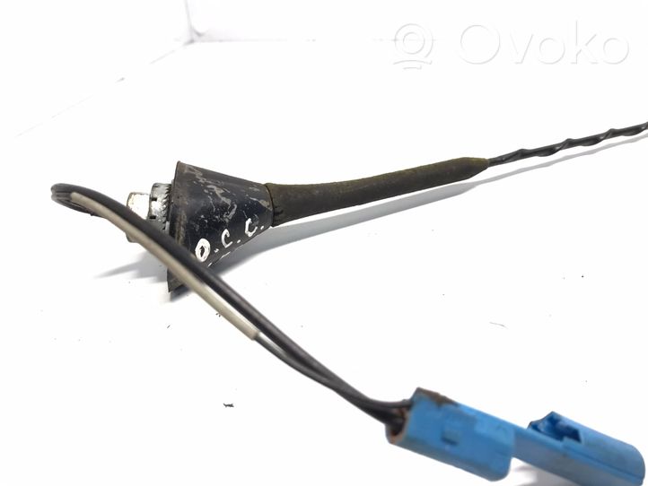 Opel Corsa C Radion antenni 