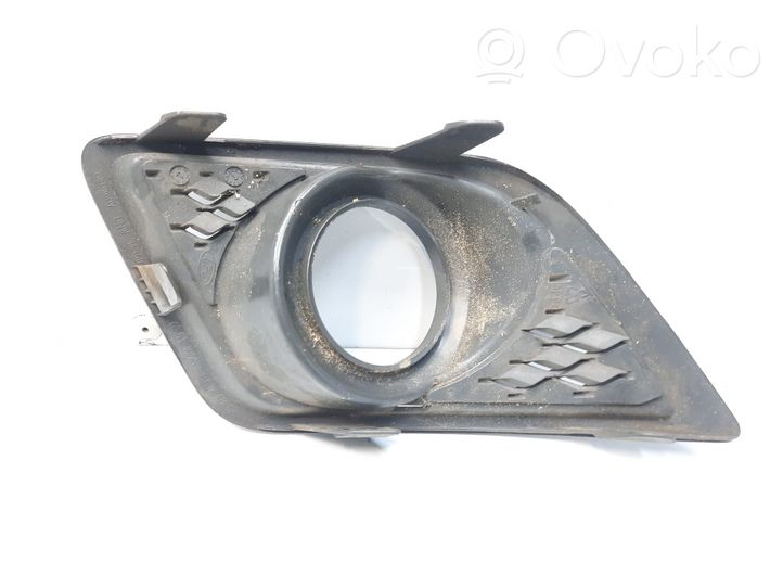 Ford Fiesta Verkleidung Nebelscheinwerfer / Gitter vorne 6S6119953BC