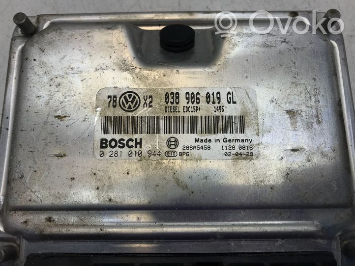 Volkswagen PASSAT B5.5 Calculateur moteur ECU 038906019GL