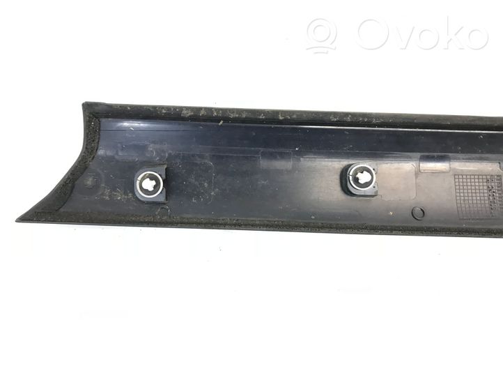 Land Rover Discovery 3 - LR3 Listwa szyby czołowej / przedniej DCB000156