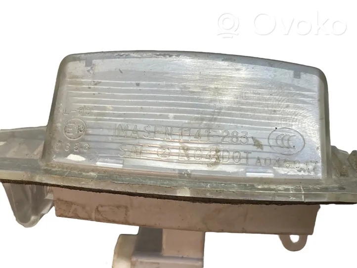 Mitsubishi Outlander Lampa oświetlenia tylnej tablicy rejestracyjnej 1141283