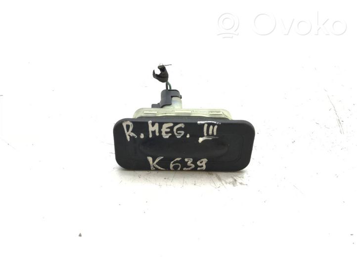 Renault Megane III Tailgate opening switch 8200385515