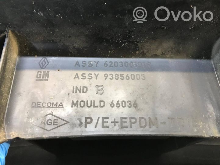 Opel Vivaro Uchwyt / Mocowanie zderzaka przedniego 93856003