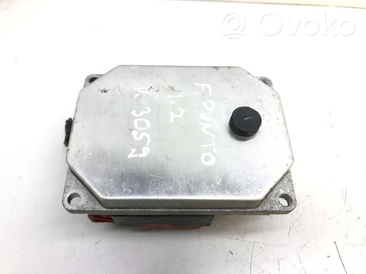 Fiat Punto (199) Calculateur moteur ECU 51798649