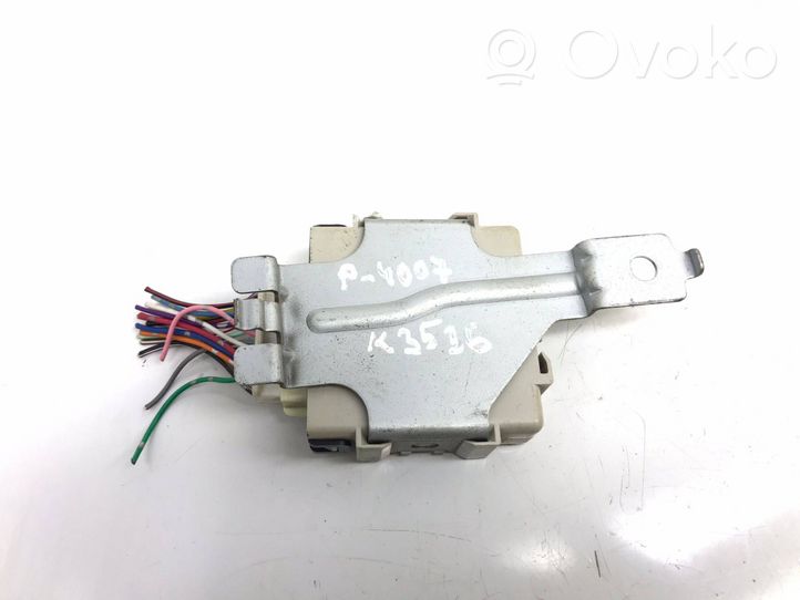 Peugeot 4007 Motorsteuergerät ECU 0318001270