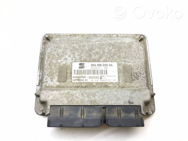 Seat Toledo III (5P) Calculateur moteur ECU 06a906033da