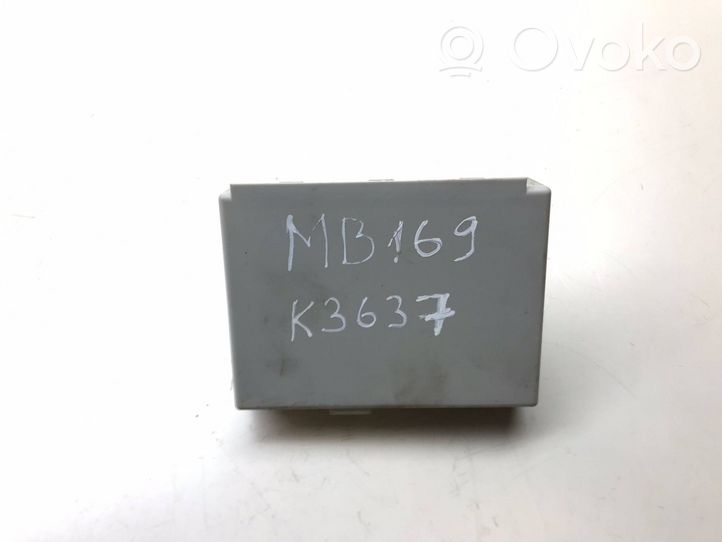 Mercedes-Benz A W169 Gateway control module A1695403945