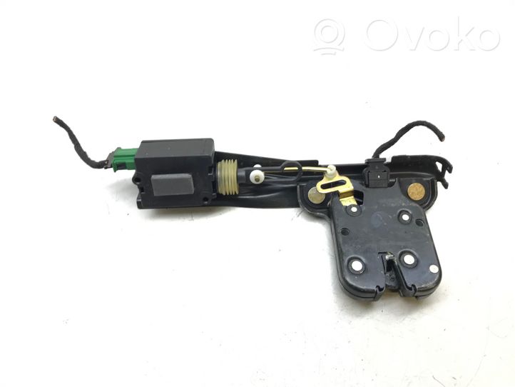 Audi TT Mk1 Tailgate/trunk/boot lock/catch/latch 8N0827505E