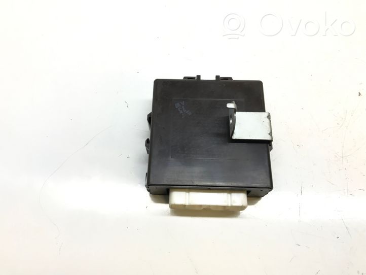 Toyota Land Cruiser (HDJ90) Komputer / Sterownik ECU i komplet kluczy 8966160520