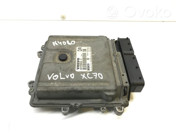 Volvo XC70 Engine ECU kit and lock set 30729826A