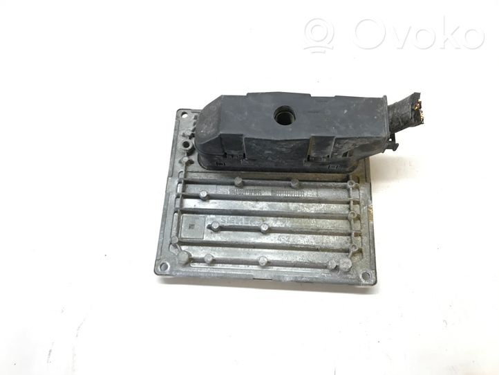 Mazda 2 Sterownik / Moduł ECU 6S6112A650GD