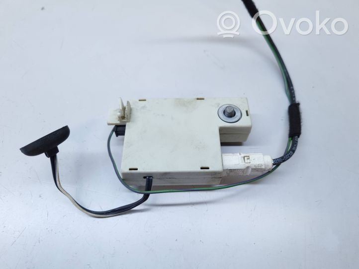 Land Rover Freelander 2 - LR2 Amplificateur d'antenne 6H5218C847CA