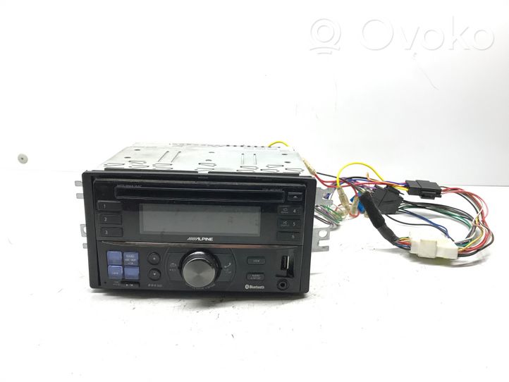 KIA Carens II Panel / Radioodtwarzacz CD/DVD/GPS K4852