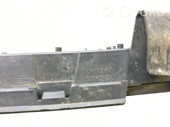 Opel Vectra C Front bumper lower grill 13182906