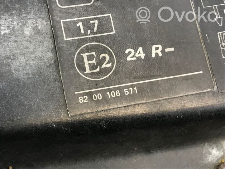 Opel Vivaro Viršutinė dalis radiatorių panelės (televizoriaus) 8200106571