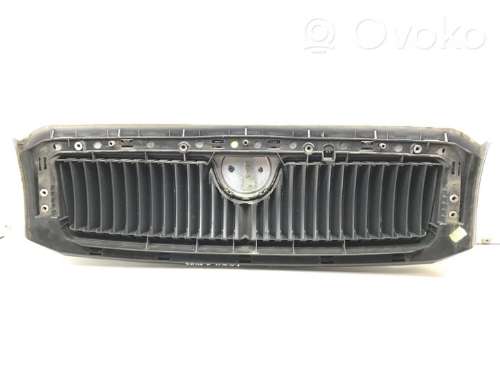 Skoda Fabia Mk1 (6Y) Maskownica / Grill / Atrapa górna chłodnicy 6Y0853668B