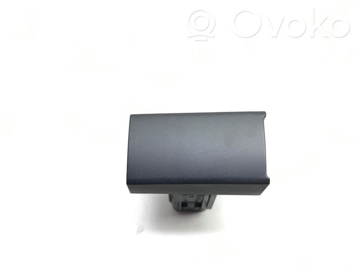 202005805 Hyundai Santa Fe Other interior part, 5.00 € | RRR