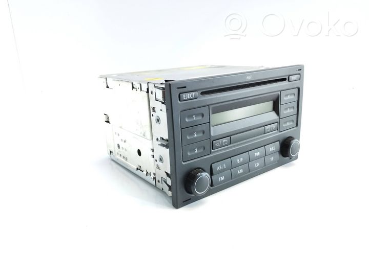 Volkswagen Polo IV 9N3 Unità principale autoradio/CD/DVD/GPS 6Q0035152A