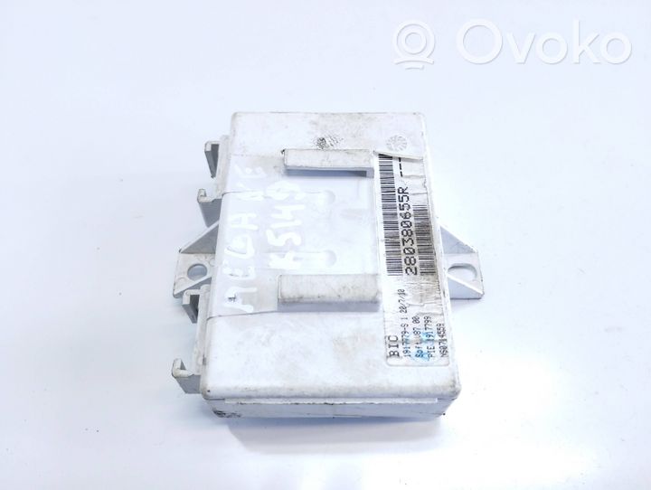 Renault Megane III Unité / module navigation GPS 280380655R