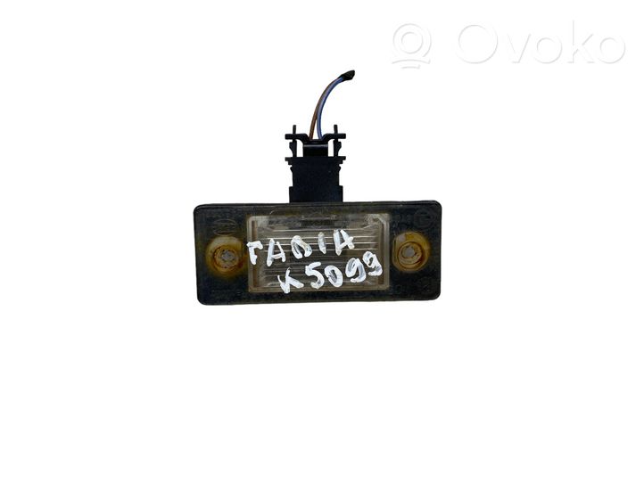 Skoda Fabia Mk1 (6Y) Lampa oświetlenia tylnej tablicy rejestracyjnej 6Y0943021