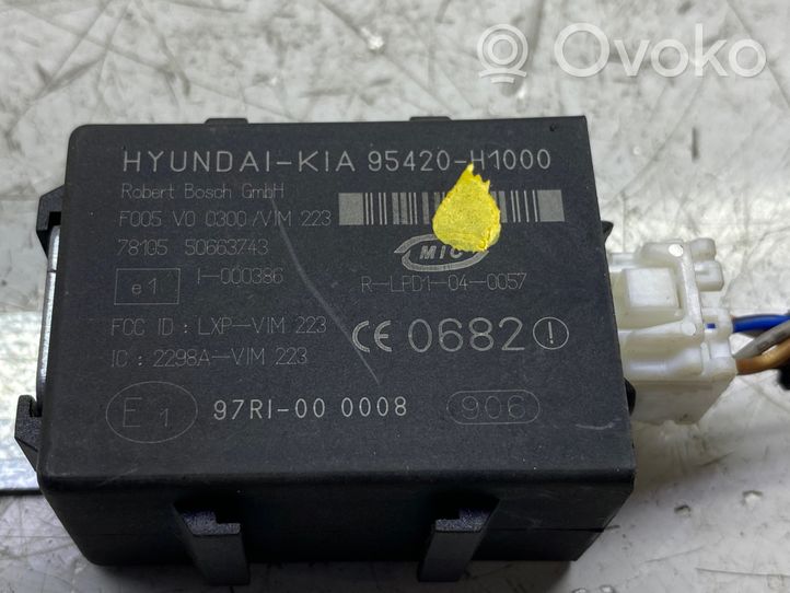 Hyundai Santa Fe Komputer / Sterownik ECU i komplet kluczy 0281013584