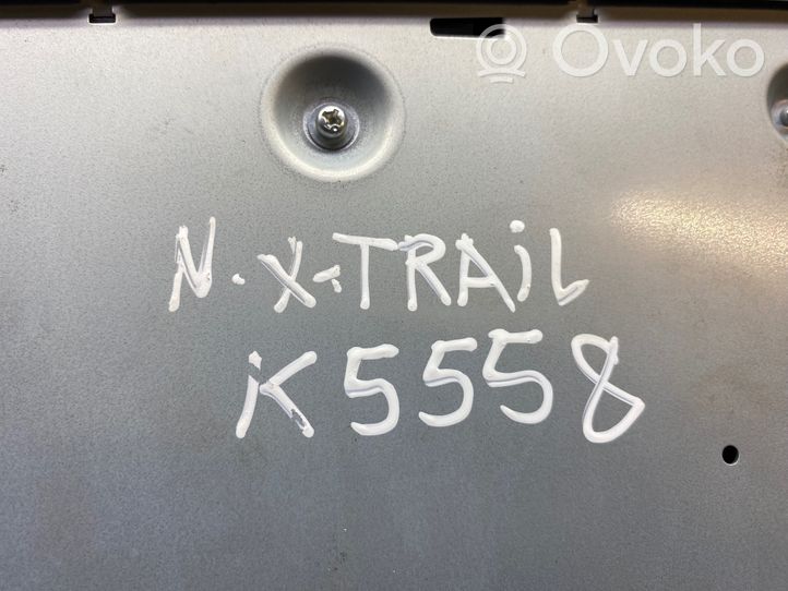 Nissan X-Trail T30 Unité de navigation Lecteur CD / DVD 25915ES60B