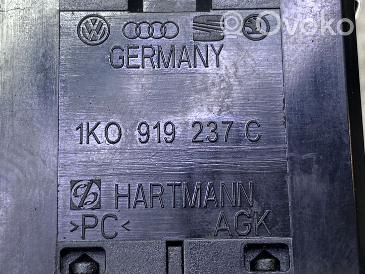 Audi A6 S6 C6 4F Aizdedzes ECU komplekts 4F0920983P