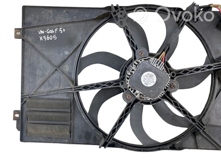 Volkswagen Golf Plus Ventilador eléctrico del radiador 1K0121205N