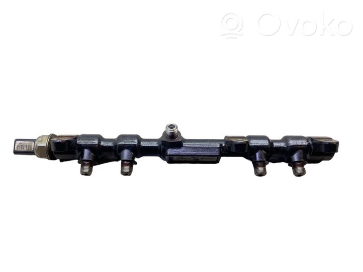 Ford Mondeo Mk III Listwa wtryskowa 2S7Q9D280AE