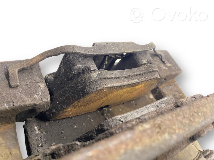 BMW 5 F10 F11 Caliper de freno delantero 60247330