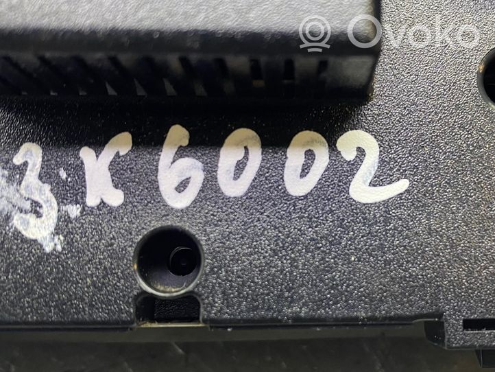 Mercedes-Benz C W203 Interrupteur feux de détresse 2038216258