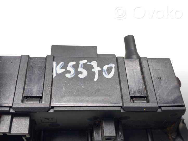 Mercedes-Benz E W212 Module de fusibles 168298