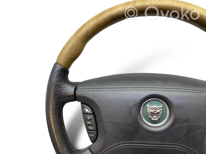Jaguar S-Type Steering wheel 