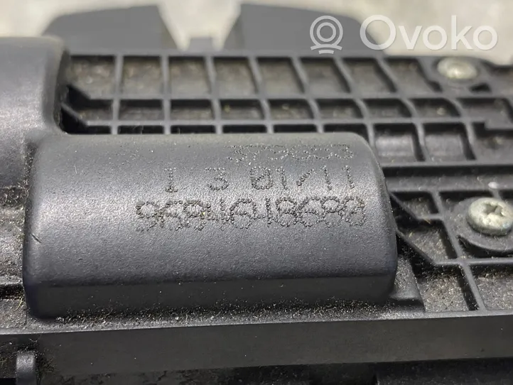 Peugeot 3008 I Blocco/chiusura/serratura del portellone posteriore/bagagliaio 9684648680