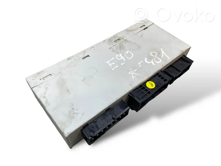 BMW 3 E46 Module confort 689667