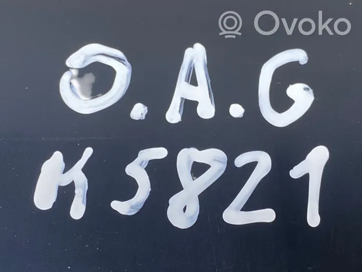 Opel Astra G Luce d’arresto centrale/supplementare 09927032