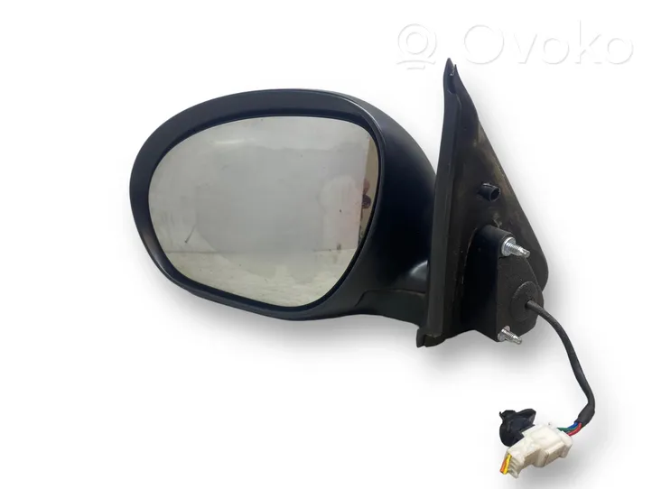 Nissan Juke I F15 Front door electric wing mirror E4023362