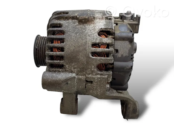 Toyota Verso Generator/alternator 8574045