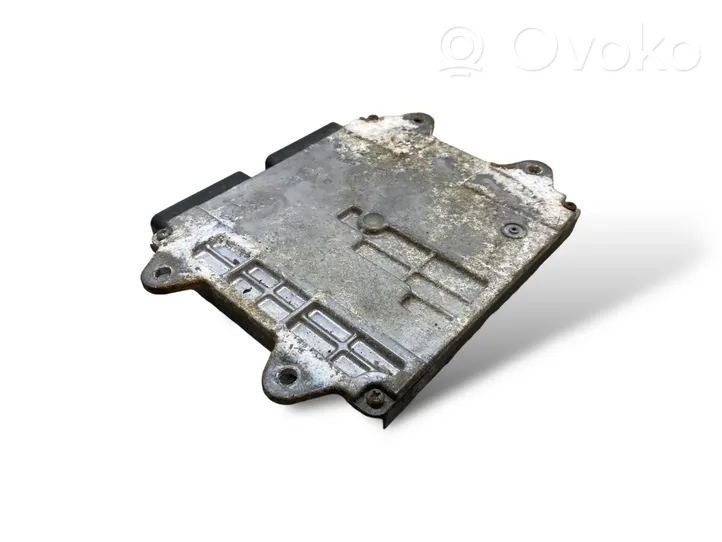 Mitsubishi Colt Calculateur moteur ECU 1860115500