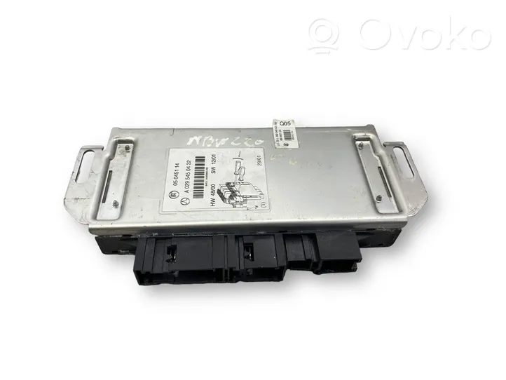 Mercedes-Benz S W220 Comfort/convenience module A0295450432