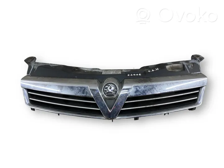 Opel Astra H Front bumper upper radiator grill 565880197