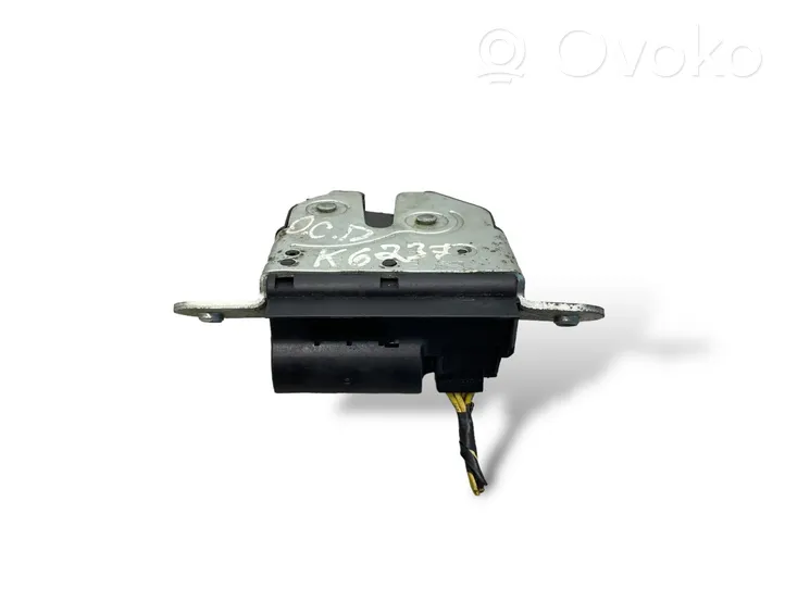 Opel Corsa D Serrure de loquet coffre 55701971