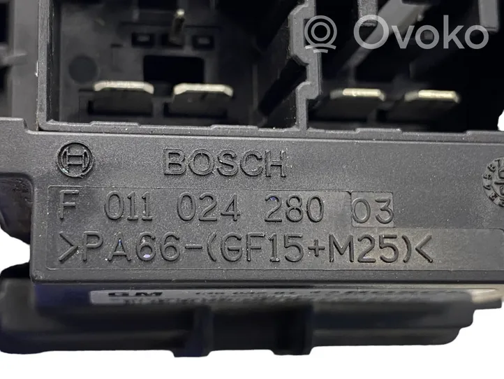 Opel Insignia A Pečiuko ventiliatoriaus reostatas (reustatas) 13503201