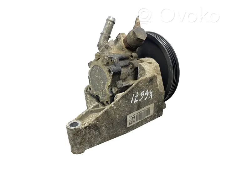 BMW 3 E90 E91 Power steering pump 7692974546