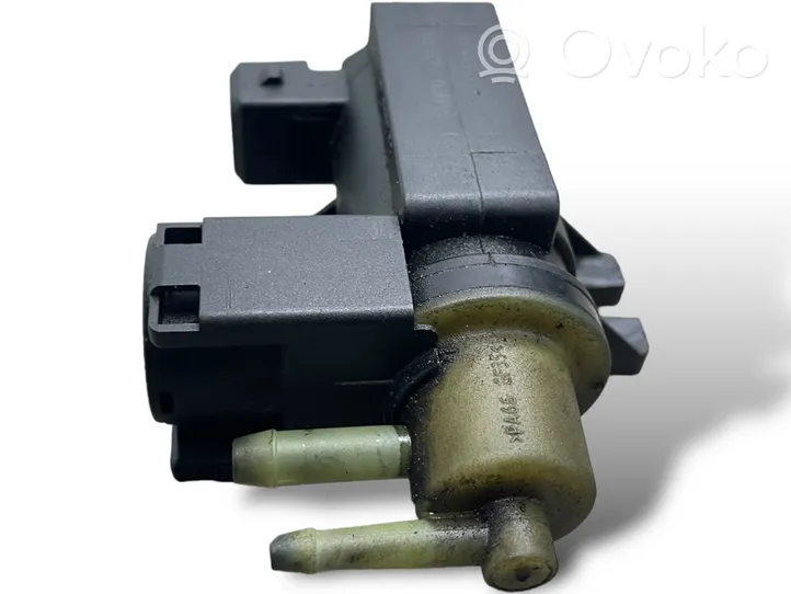 Opel Zafira B Turbo solenoid valve 8981056561