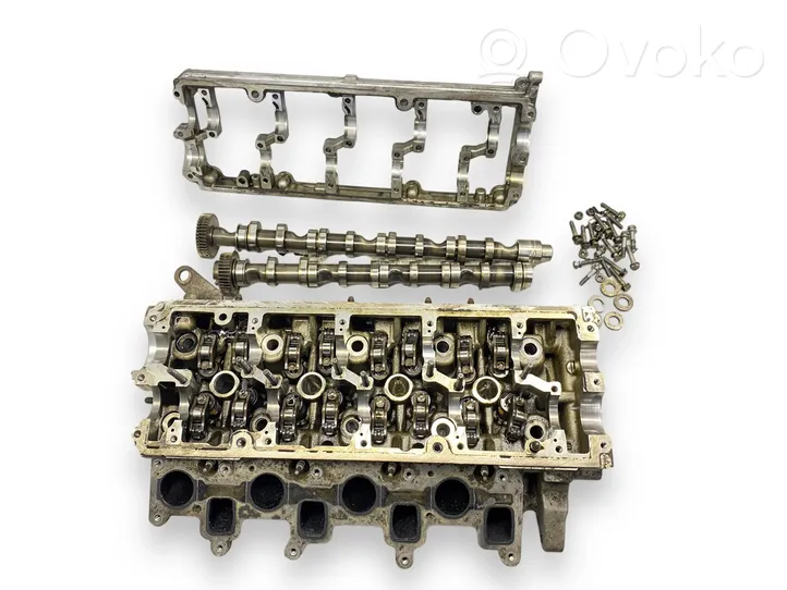 Volkswagen PASSAT B6 Engine head 03L103373