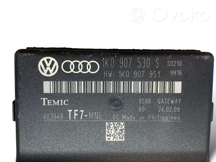 Audi A3 S3 A3 Sportback 8P Gateway control module 403948