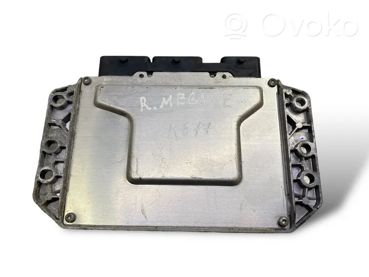 Renault Megane II Engine control unit/module 8200387138