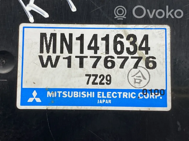 Mitsubishi Outlander Moottorinohjausyksikön sarja ja lukkosarja 0281013666